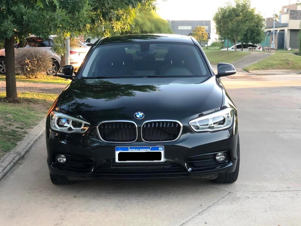 BMW 118i Sport Line AÑO  IMPECABLE
