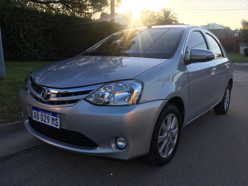 Etios 1.5 Xls Full 4 Ptas