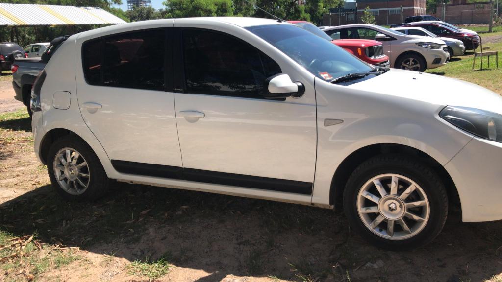 Sandero privilege