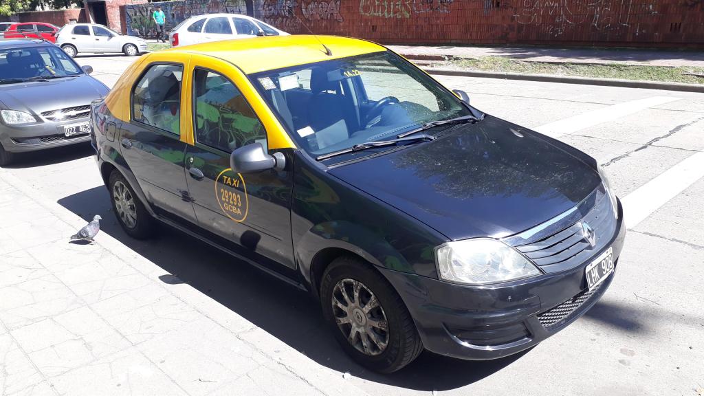 Taxi Renault Logan V GNC c/ licencia