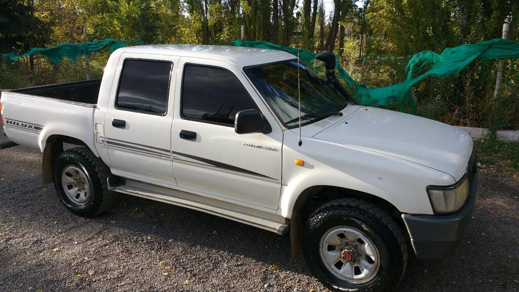 Toyota Hilux  Dx 3.0 Tdi 4x4