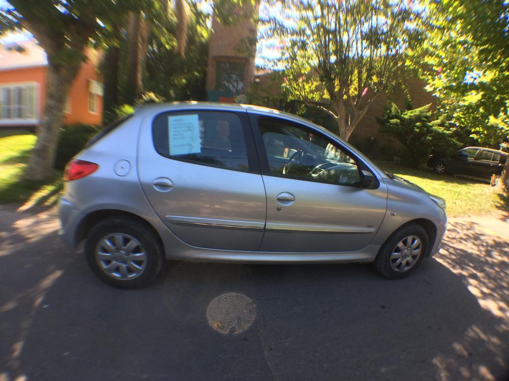 Oportunidad Peugeot 207 compact xs DIESEL 