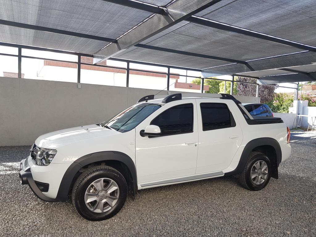 RENAULT DUSTER OROCH OUTSIDER PLUS x2
