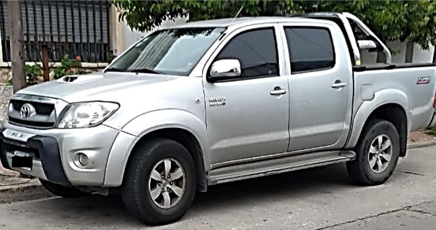 Toyota Hilux 3.0 I Srv Cab Doble 4x2 Cuero