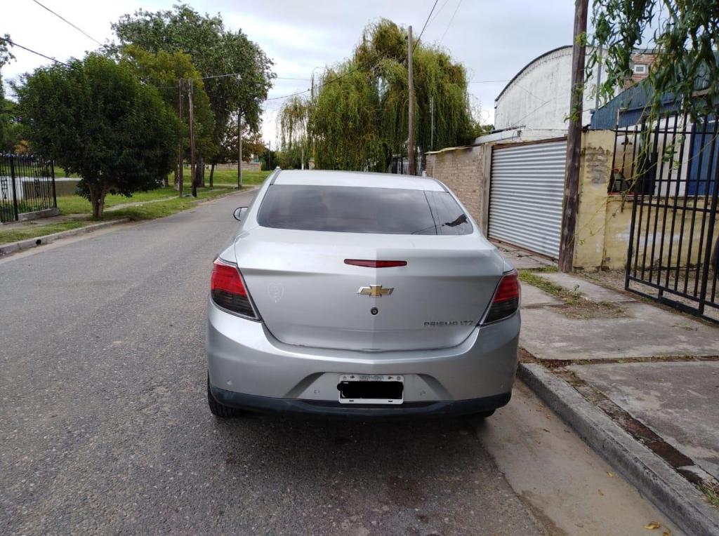 VENDO CHEVROLET PRISMA  LTZ AUTOMATICO Km