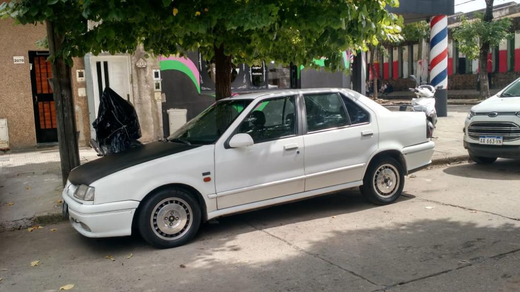 Renault 19 Ri