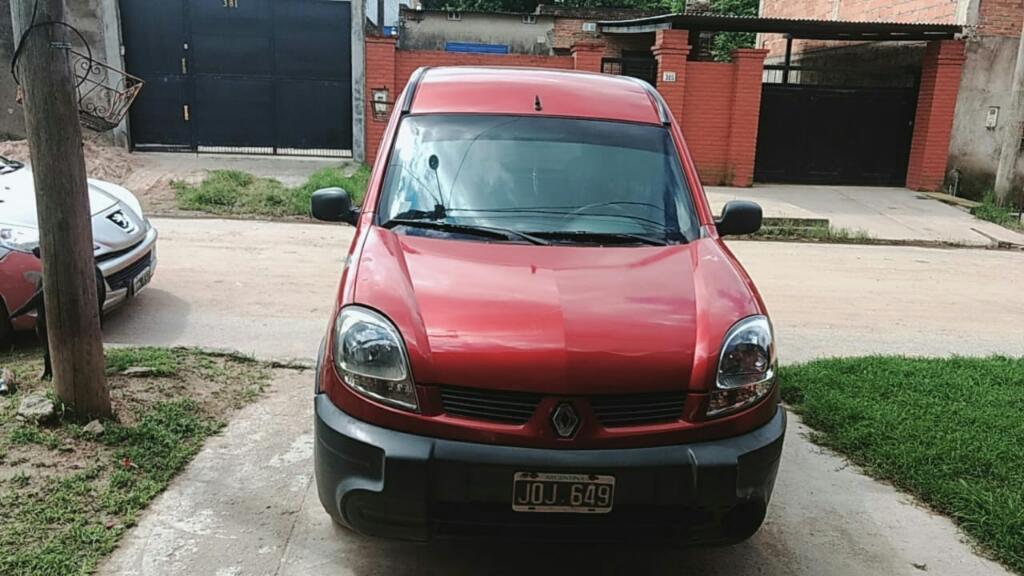 Vendo O Permuto Kangoo 1.5 Vidriada