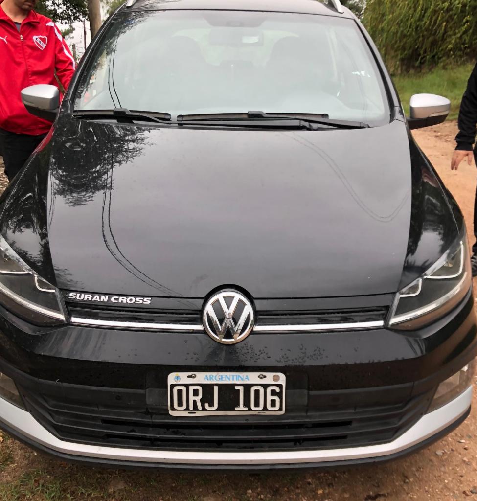 Volkswagen Suran Cross  full full impecable!!!