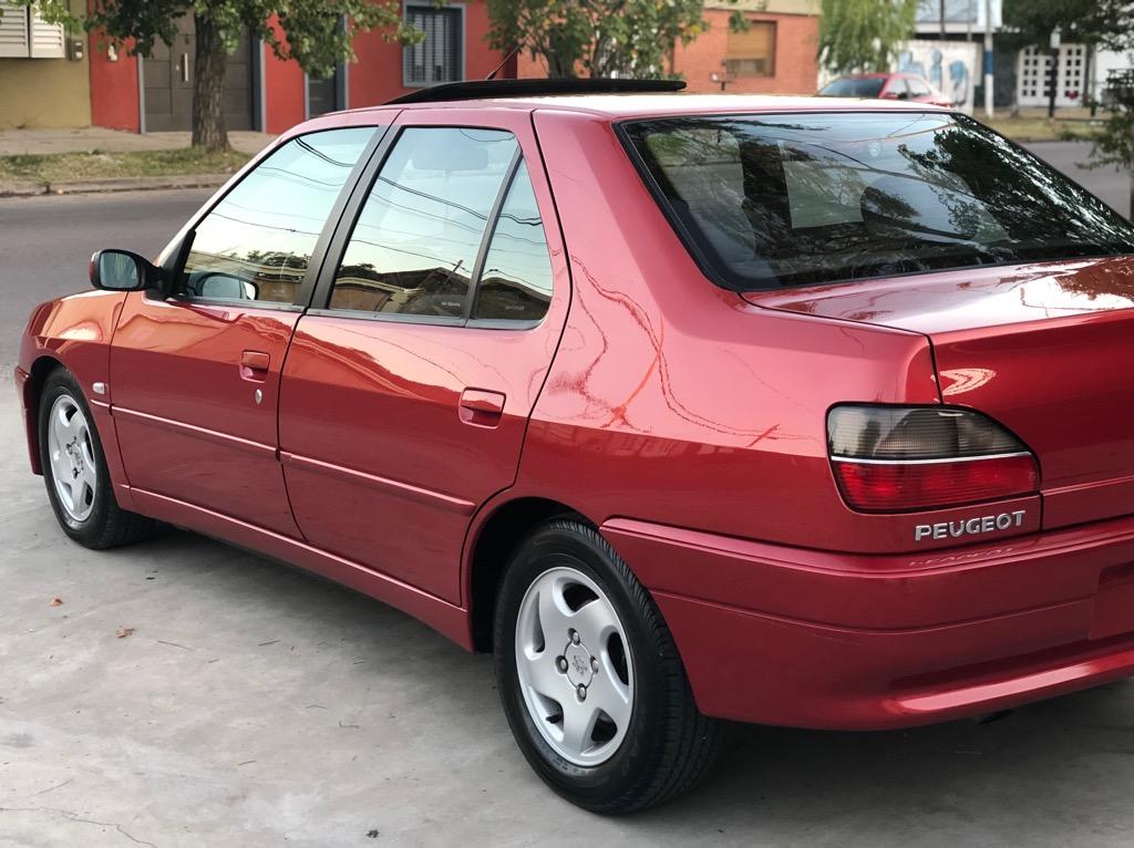 Peugeot 306