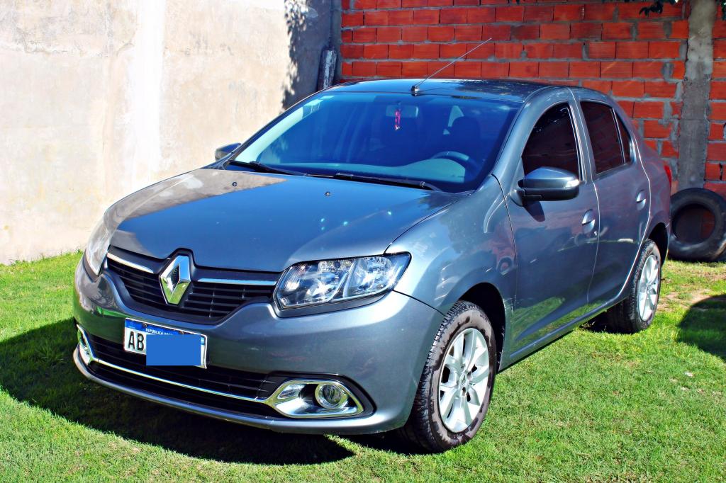 Renault Logan Privilege V  kms