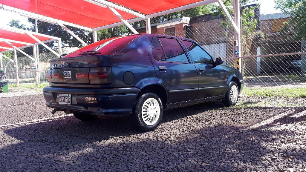 Vendo-permuto Renault 19 Monopunto.