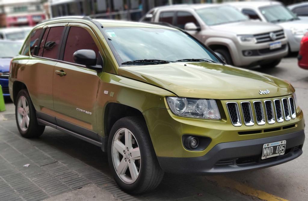 Jeep Compass Limited 4x4 AT