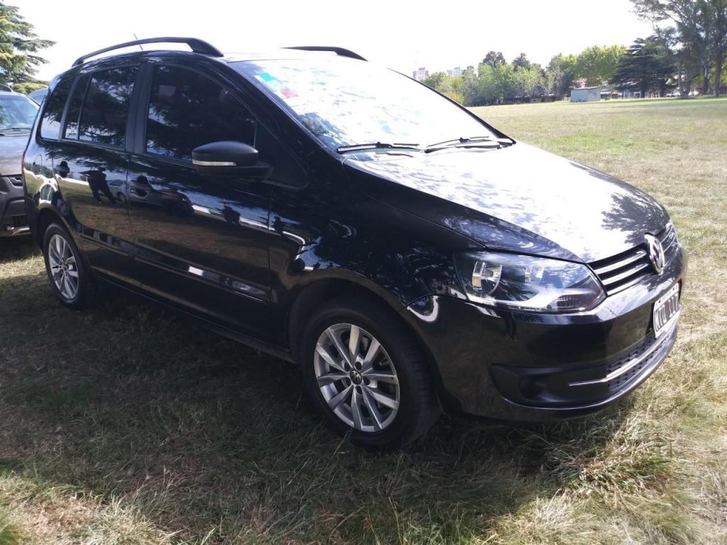 VOKSWAGEN SURAN  HIGHLINE SUPER IMPECABLE