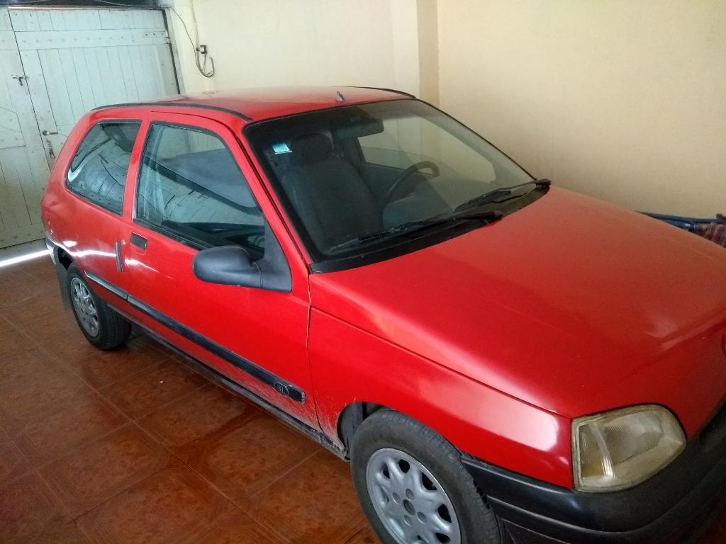 Vendo Clio Diesel M98