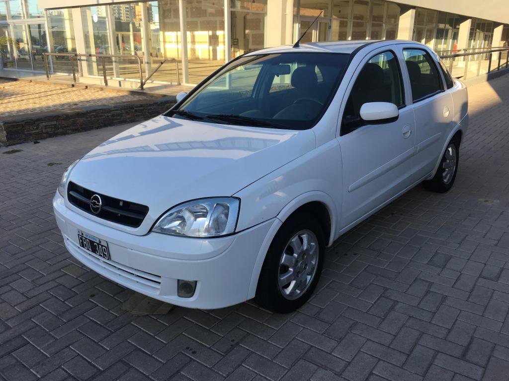 corsa 2 gls con gnc 160.km como nuevo