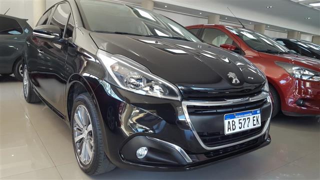 Peugeot 208 (Línea nueva) 1.6 Allure MTcv)