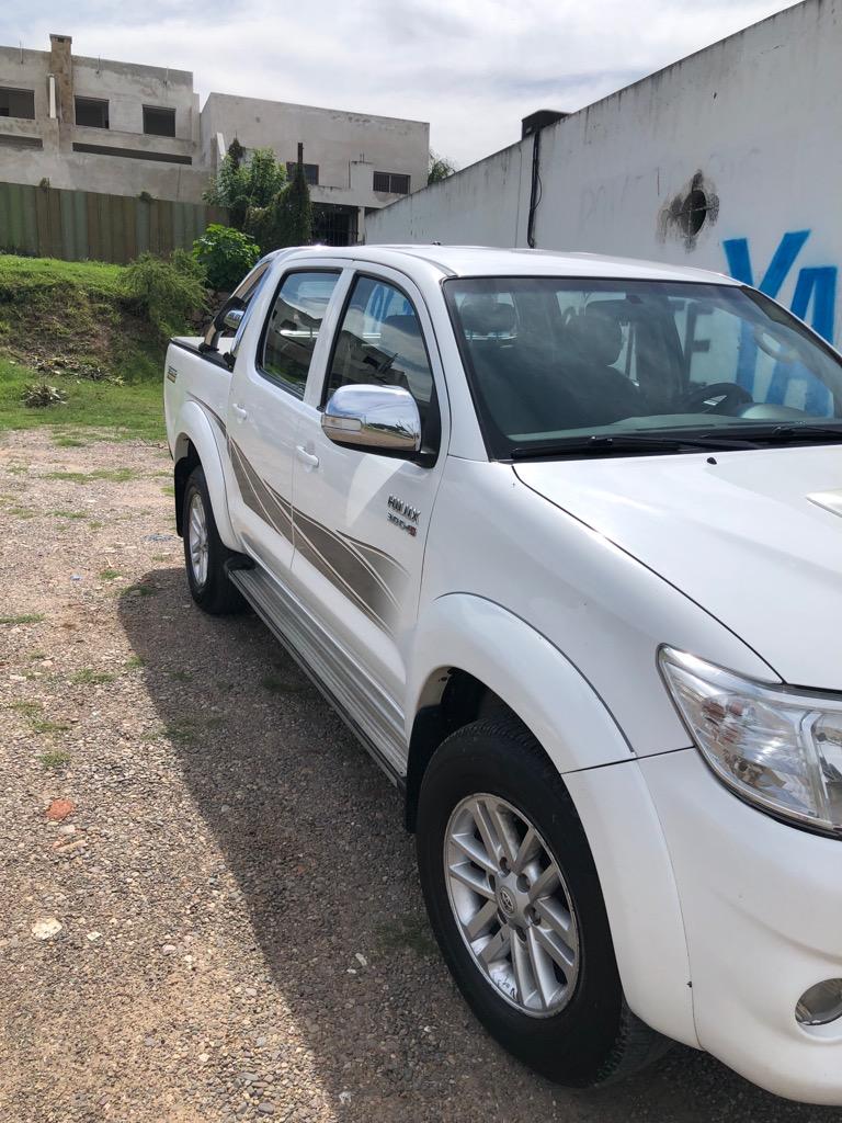 Toyota Hilux Srv 