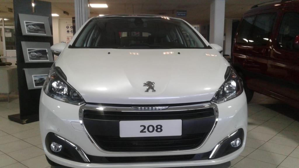 Peugeot 208 Feline  OPORTUNIDAD PATENTADO  KM