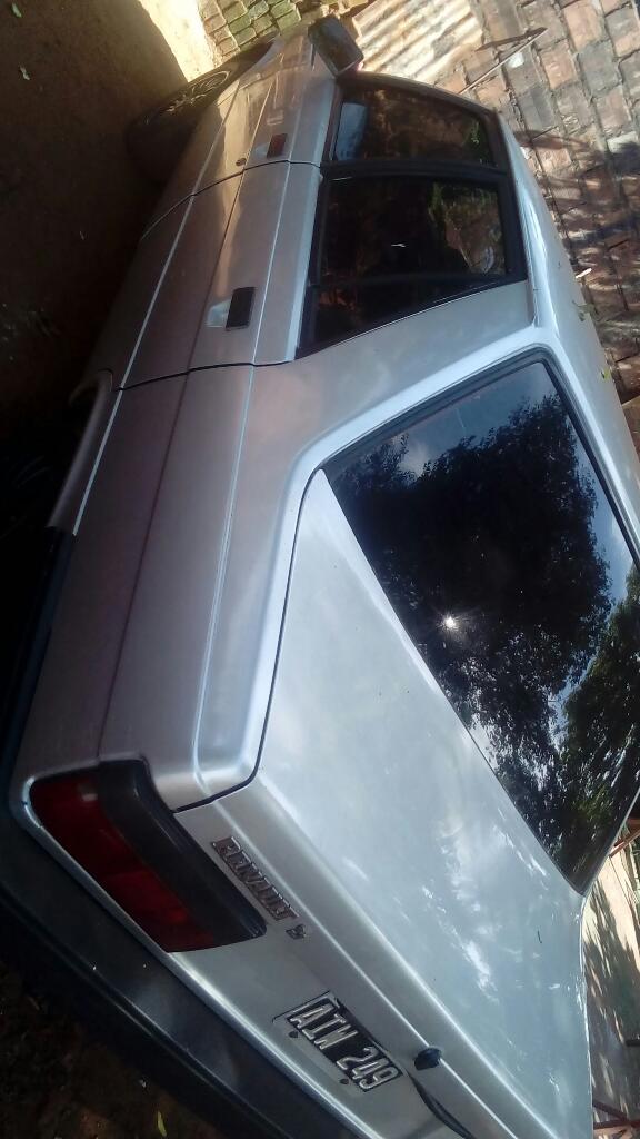 Vendo Permuto Renault 9