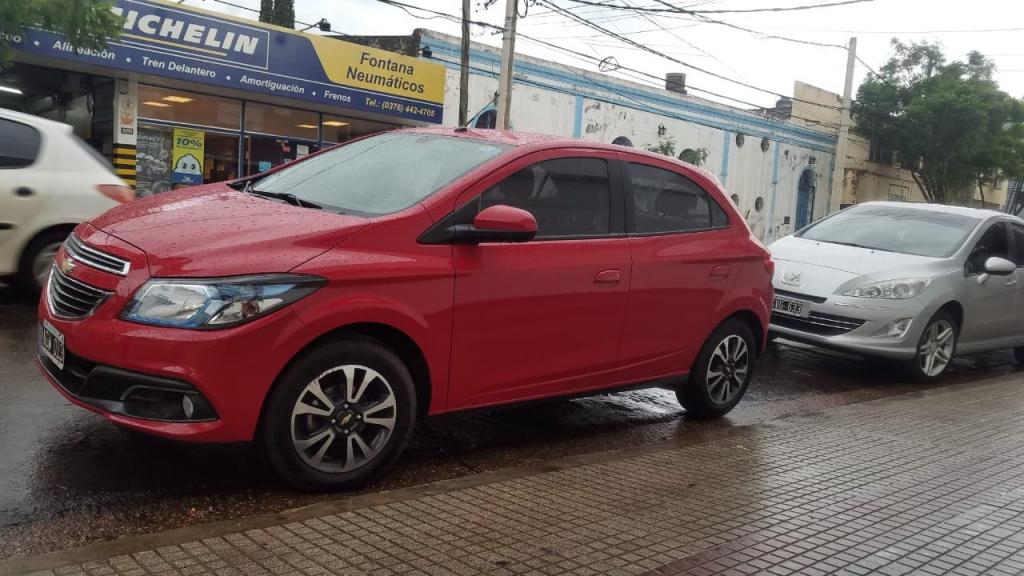 CHEVROLET ONIX LTZ AÑO 