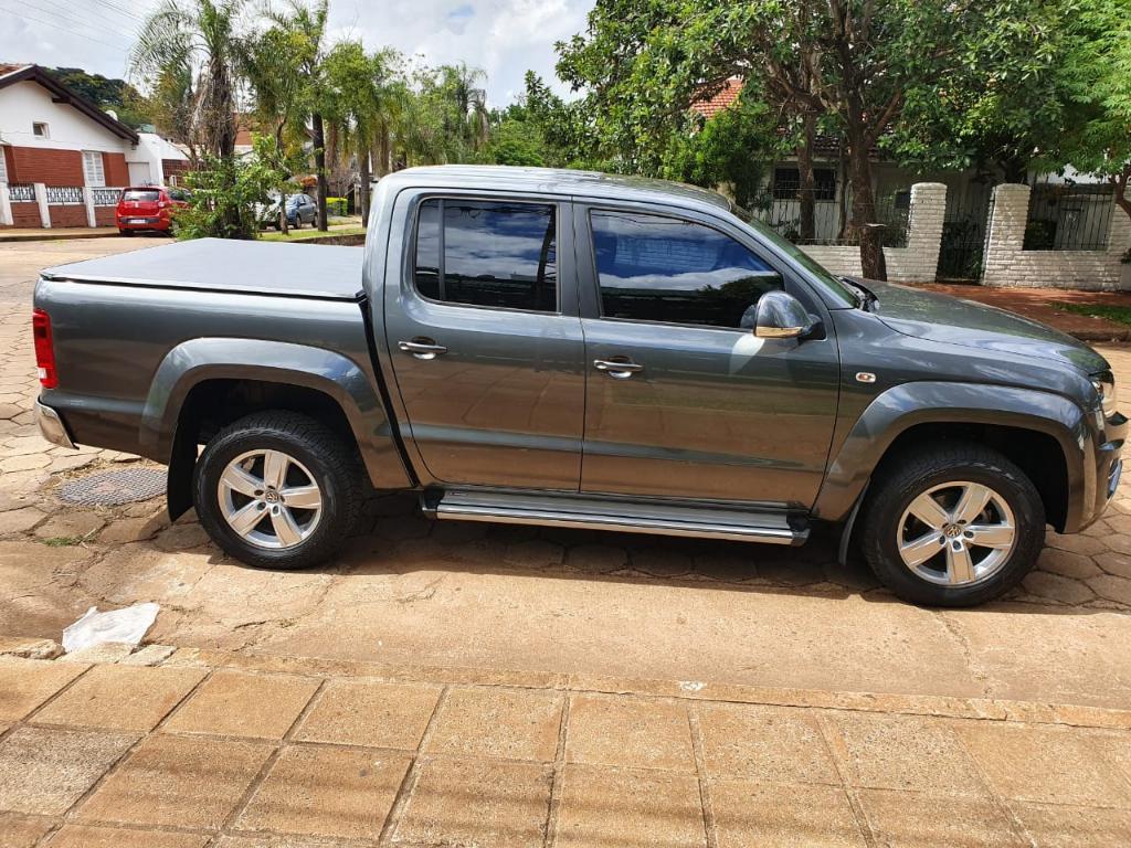 Vendo Amarok  Highline Pack 4x2 Mt