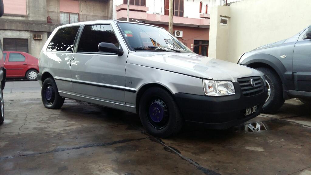 Vendo Fiat Uno Fire 1.3 Modelo 