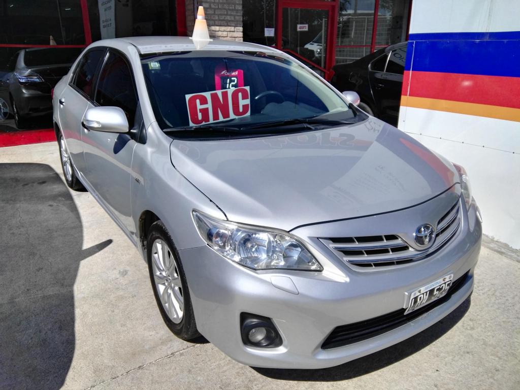 vendo toyotacorolla seg 1.8 automatico con gnc 