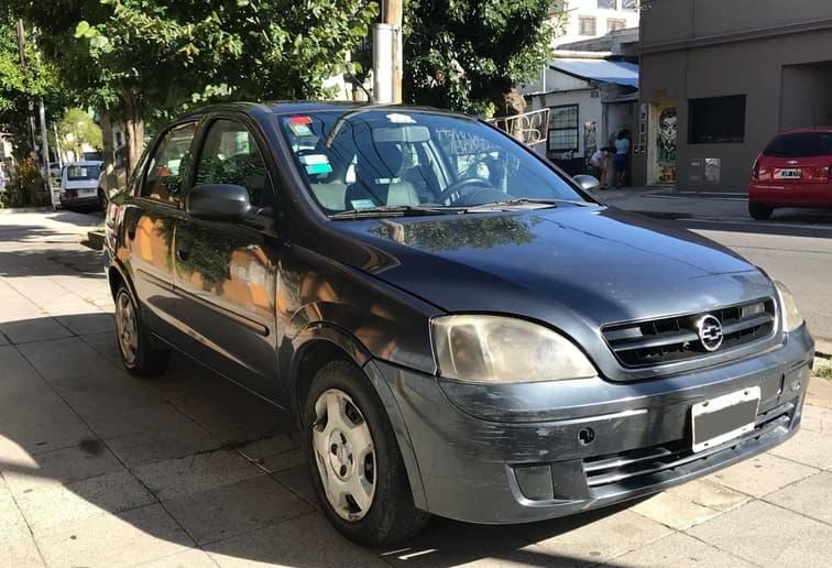  Chevrolet Corsa II