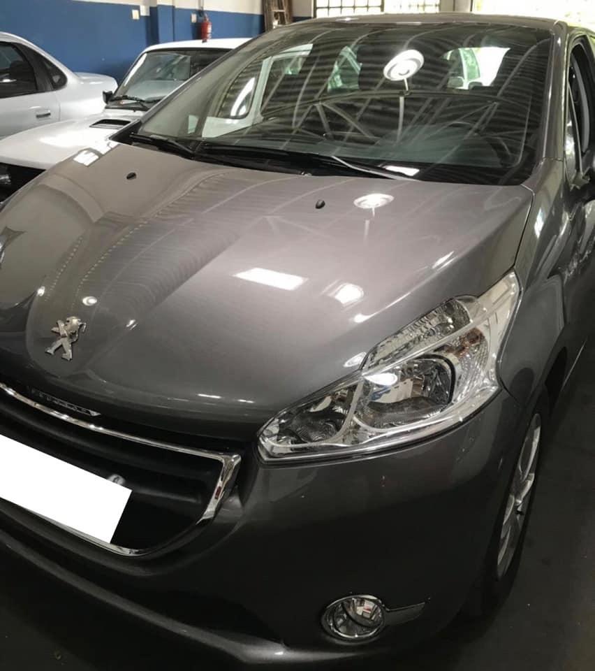 Peugeot 208 allure 