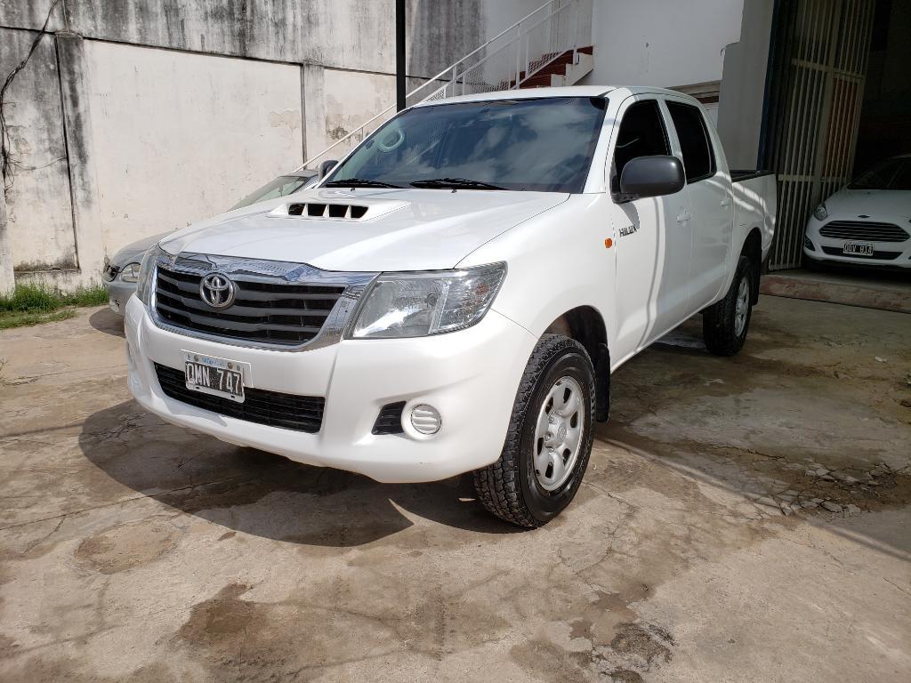Toyota Hilux Dx Pack 