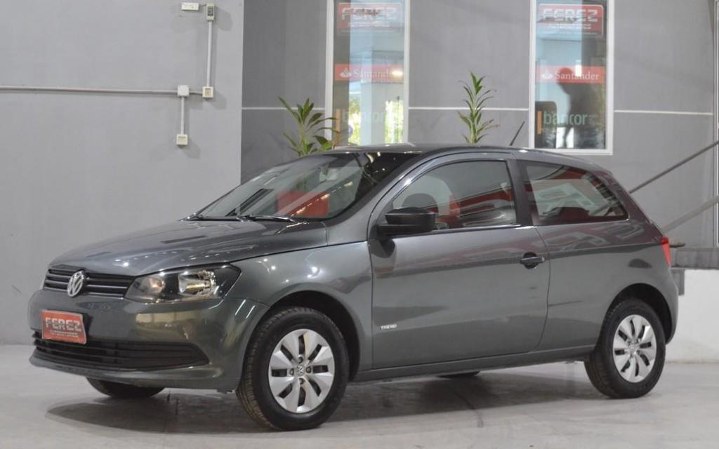 Volkswagen gol trend 1.6 nafta  puertas color gris