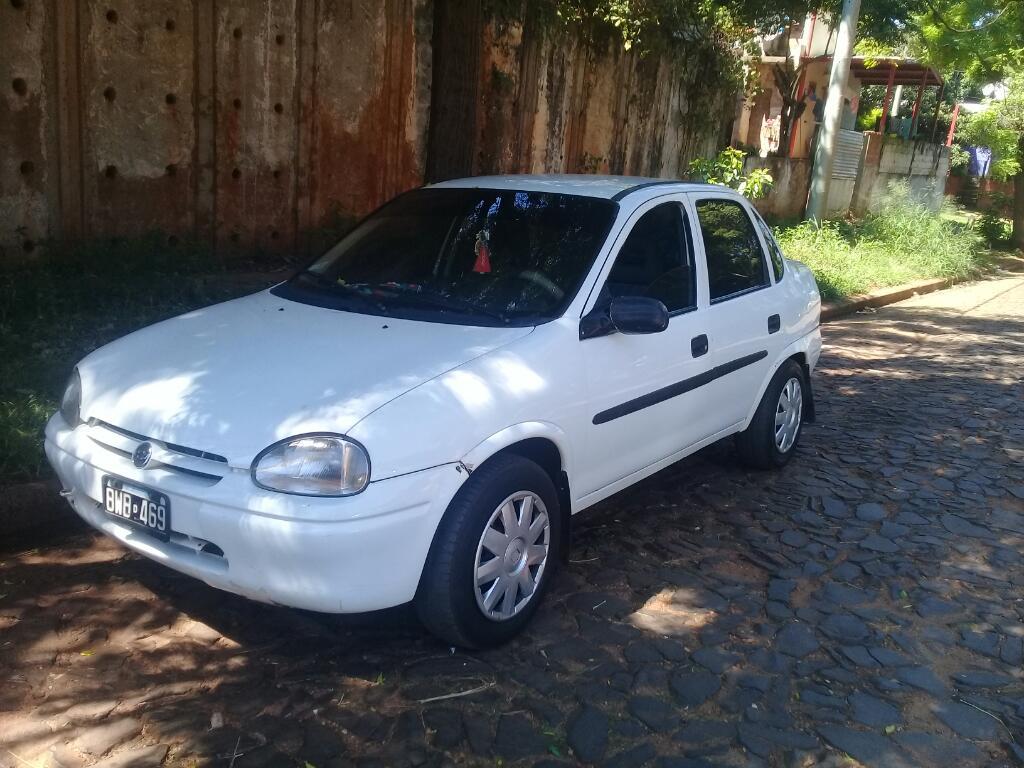 Vendo Corsa Nafta