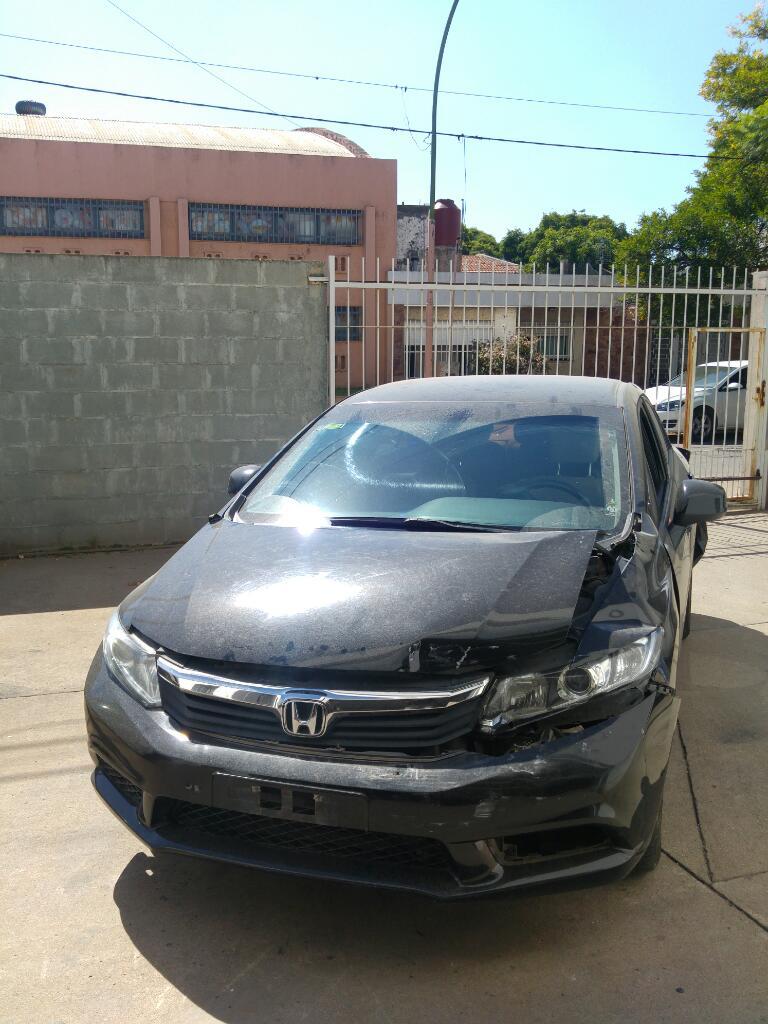 Honda Civic  Chocado Dado de Baja