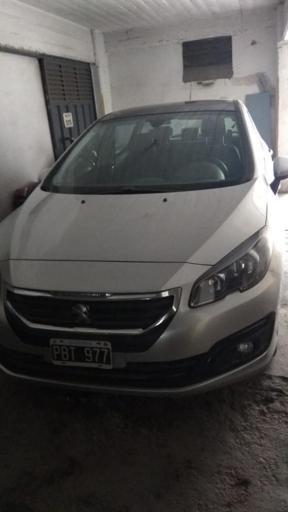 Vendo Peugeot  Km