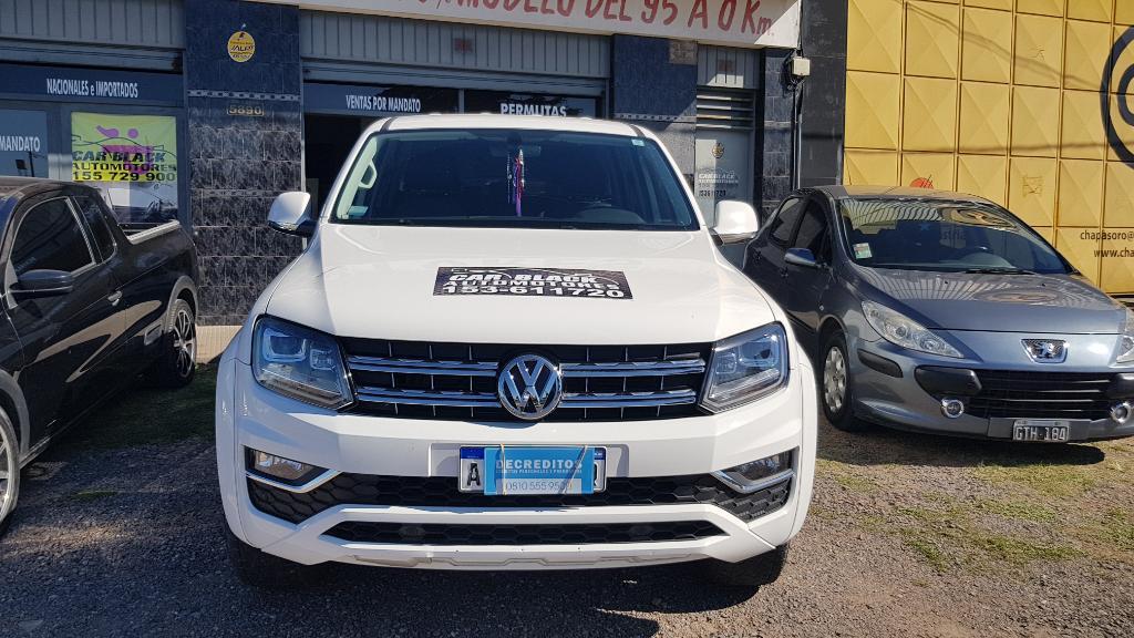 Car Black Automotores Amarok