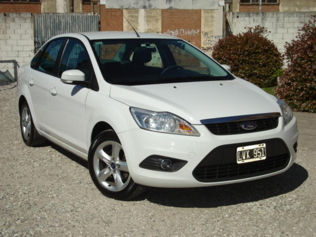 FORD FOCUS LN 1.6 4P TREND EXE 