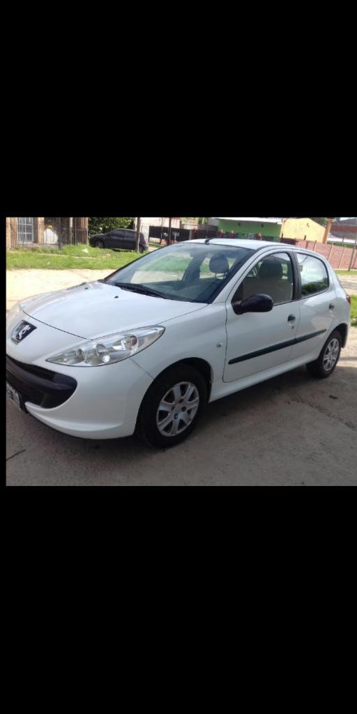 Vendo Peugeot 207compact 1.4 5p