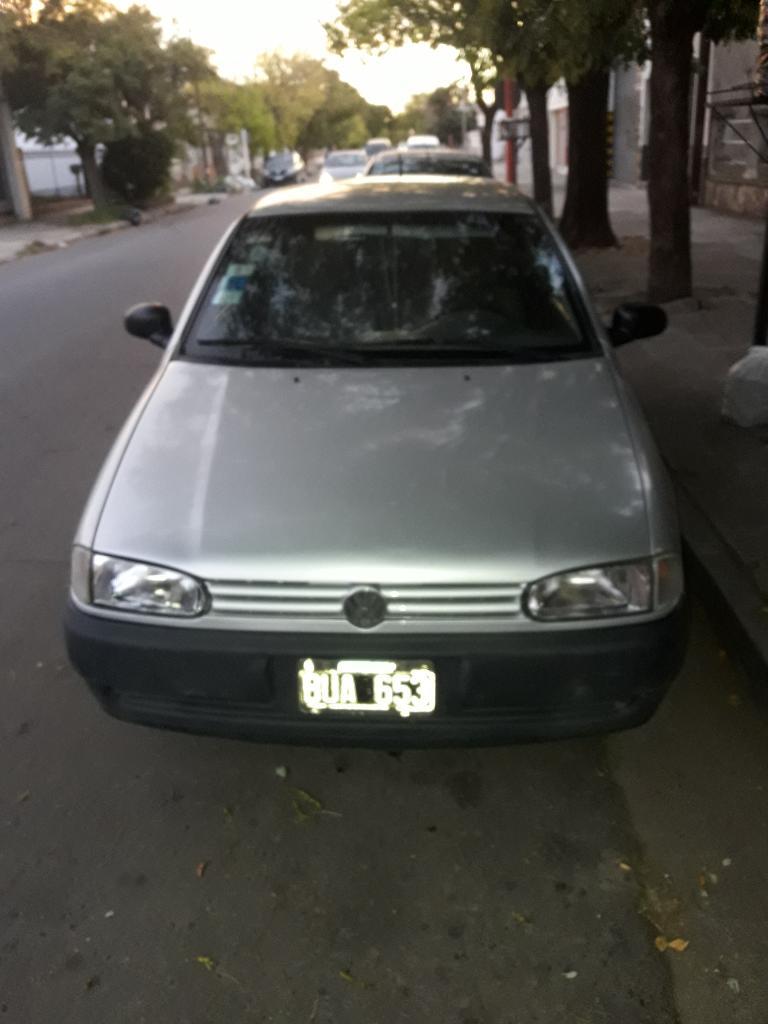 Vendo Urgente Gol 1.6 con Gnc