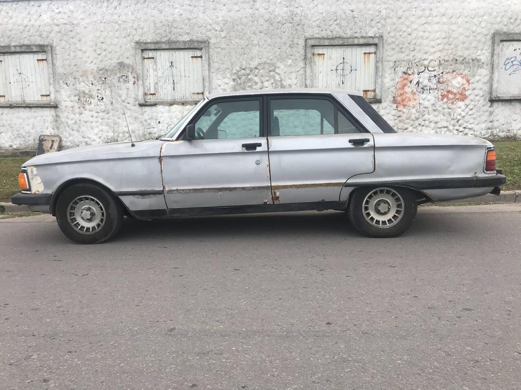 Oportunidad!! Ford Falcón Ghia . GNC