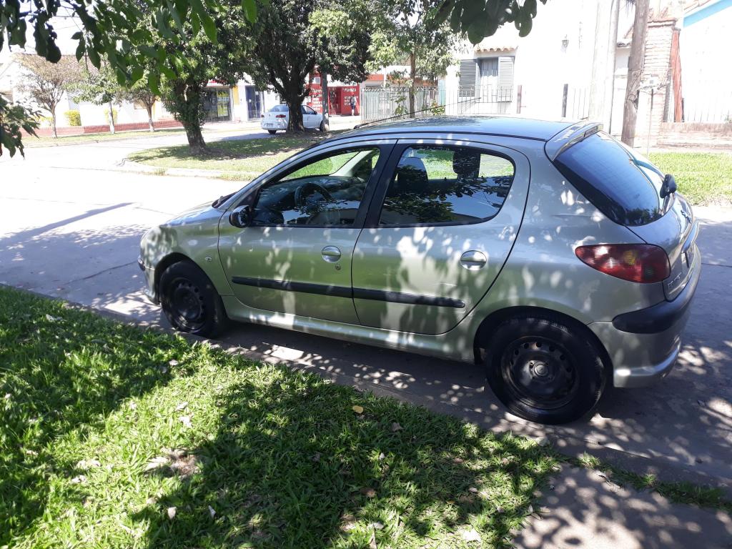 Vendo 206