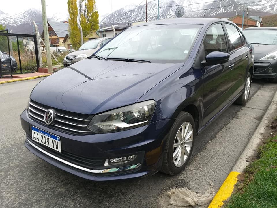 Volkswagen Polo Comfortline At