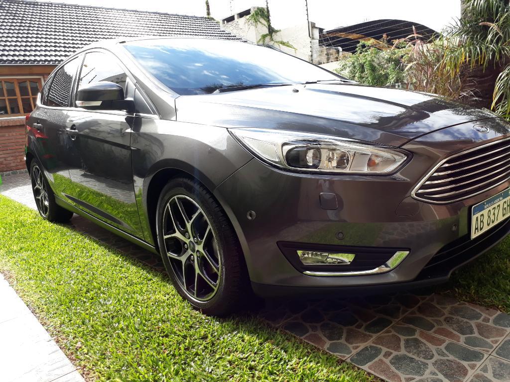 Ford Focus sep km Titanium Pto