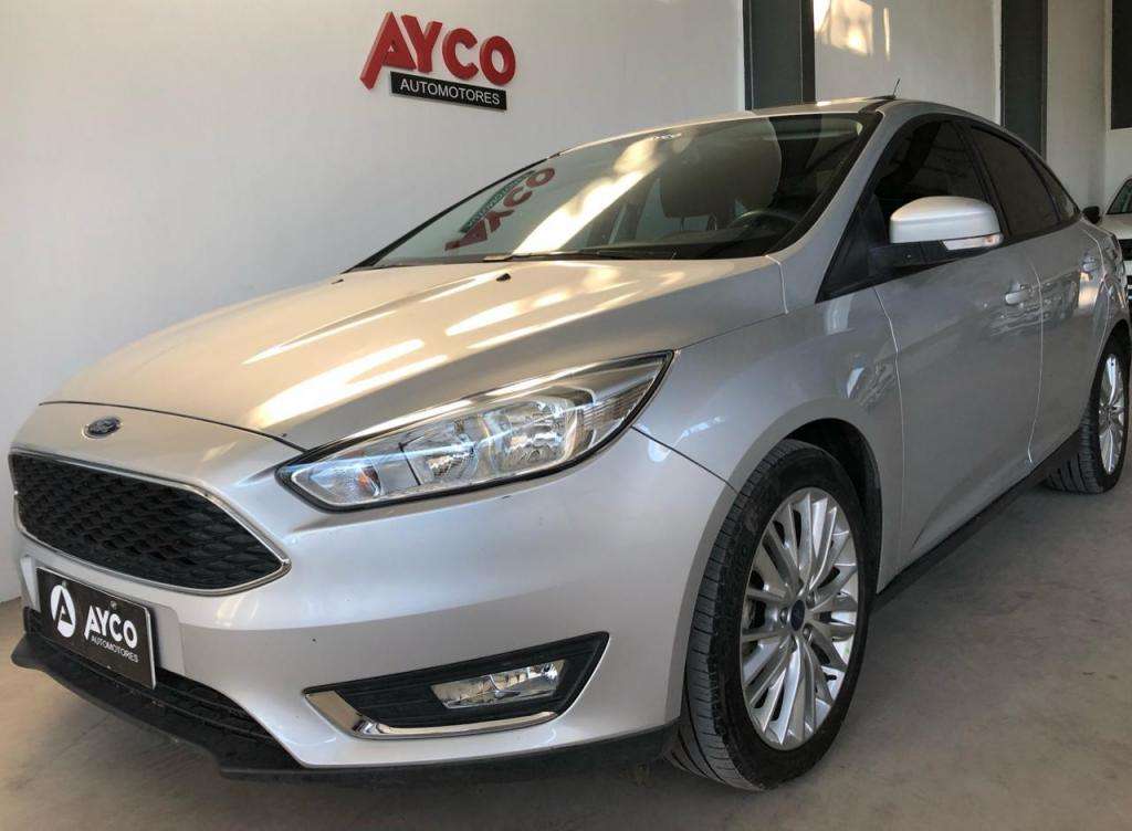 FORD FOCUS 2.0 MTS SE PLUS 