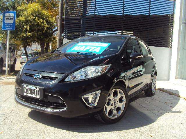 Ford Fiesta Kinetic Design 1.6 Titanium 