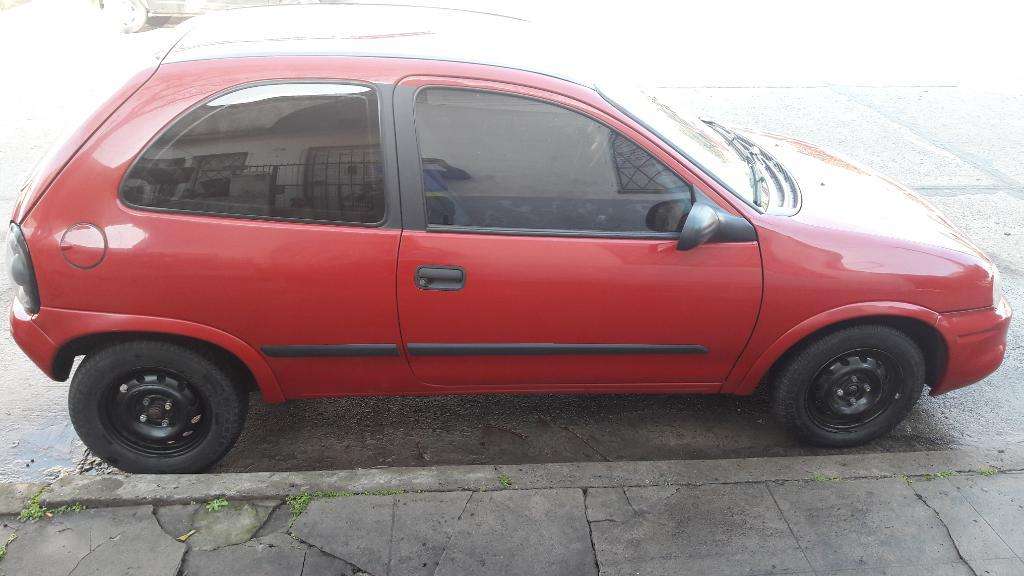 Vendo Chevrolet Corsa Classic con Agreg