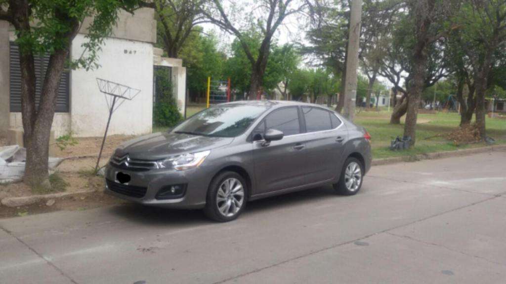 Vendo Citroen C4 Lounge 