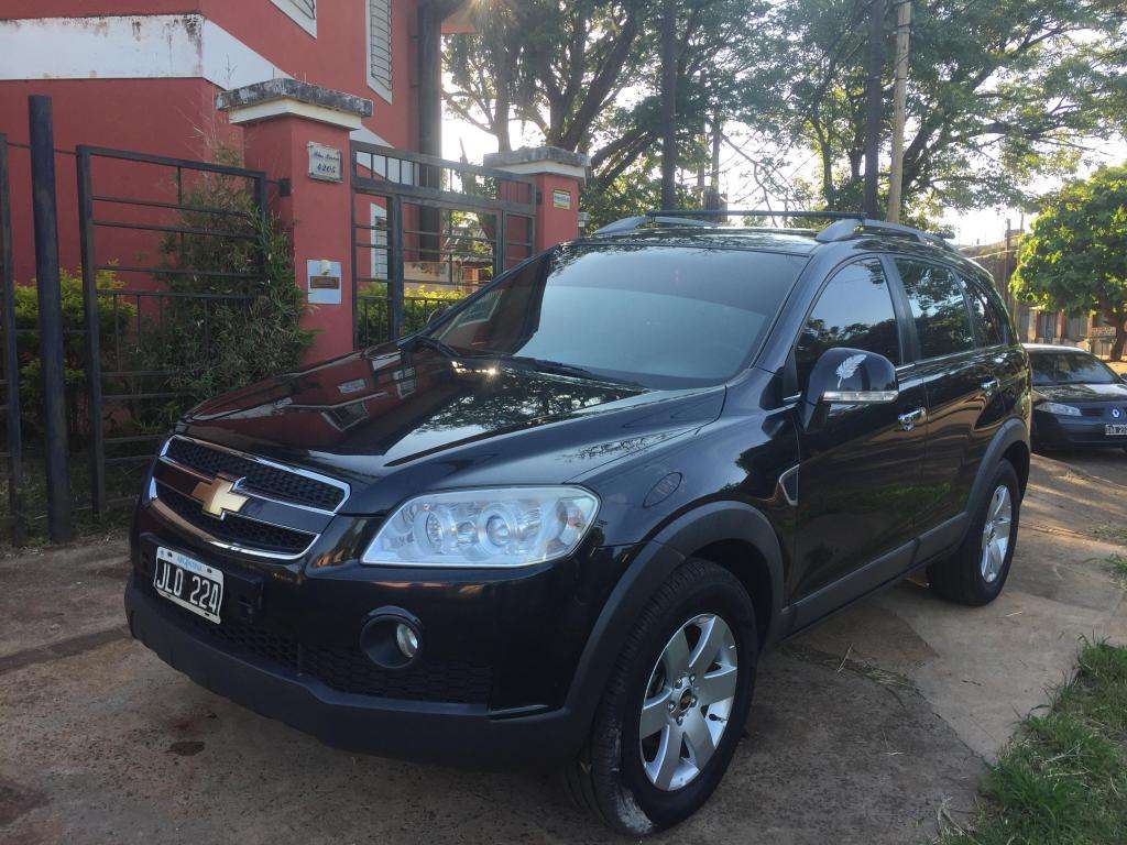 Chevrolet Captiva LT  MT