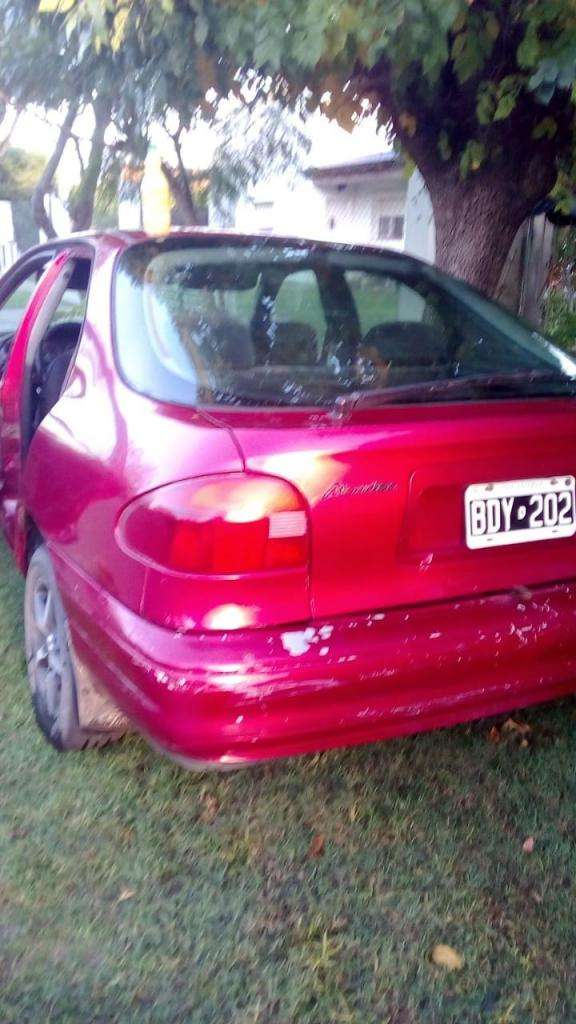 Vendopermuto ford mondeo 96 guia con gnc