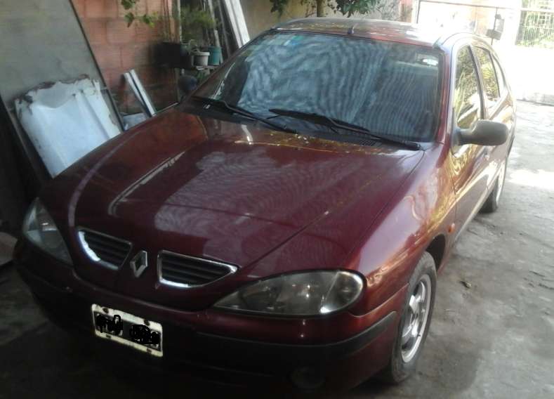 vendo renault megane diesel mod  pesos