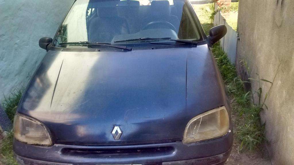 Renault Clio 97
